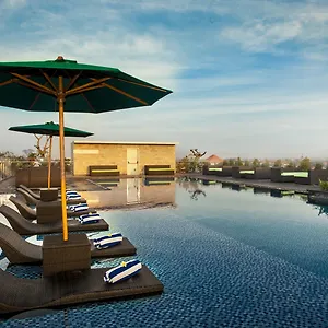 Grand Sovereign Kuta Bali Kuta Lombok